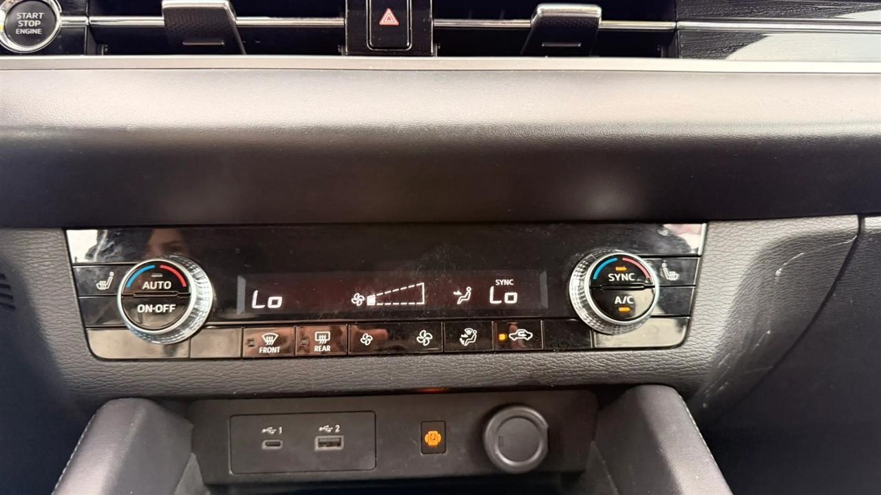 Mitsubishi Outlander SE 2WD 2024