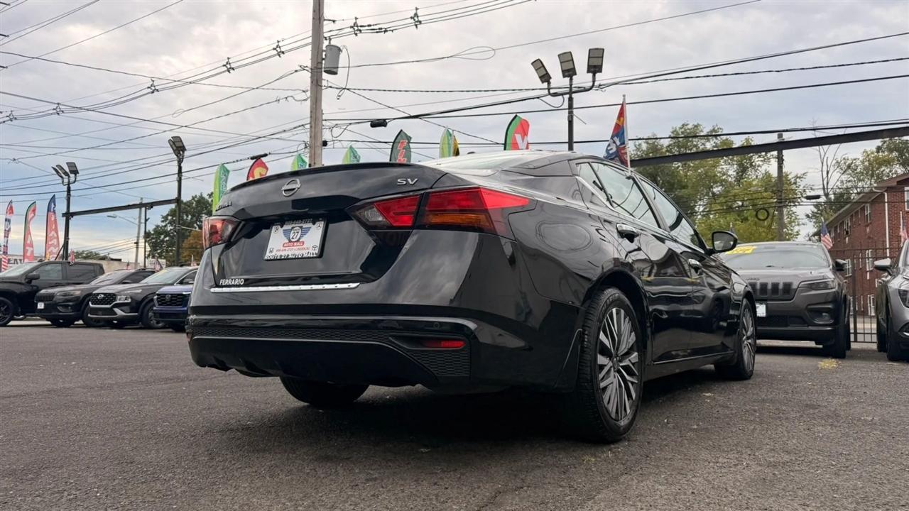 Nissan Altima 2.5 SV 2023