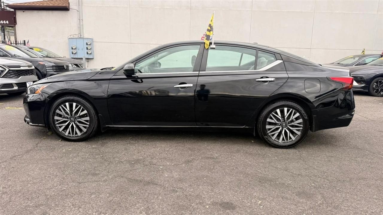 Nissan Altima 2.5 SV 2023