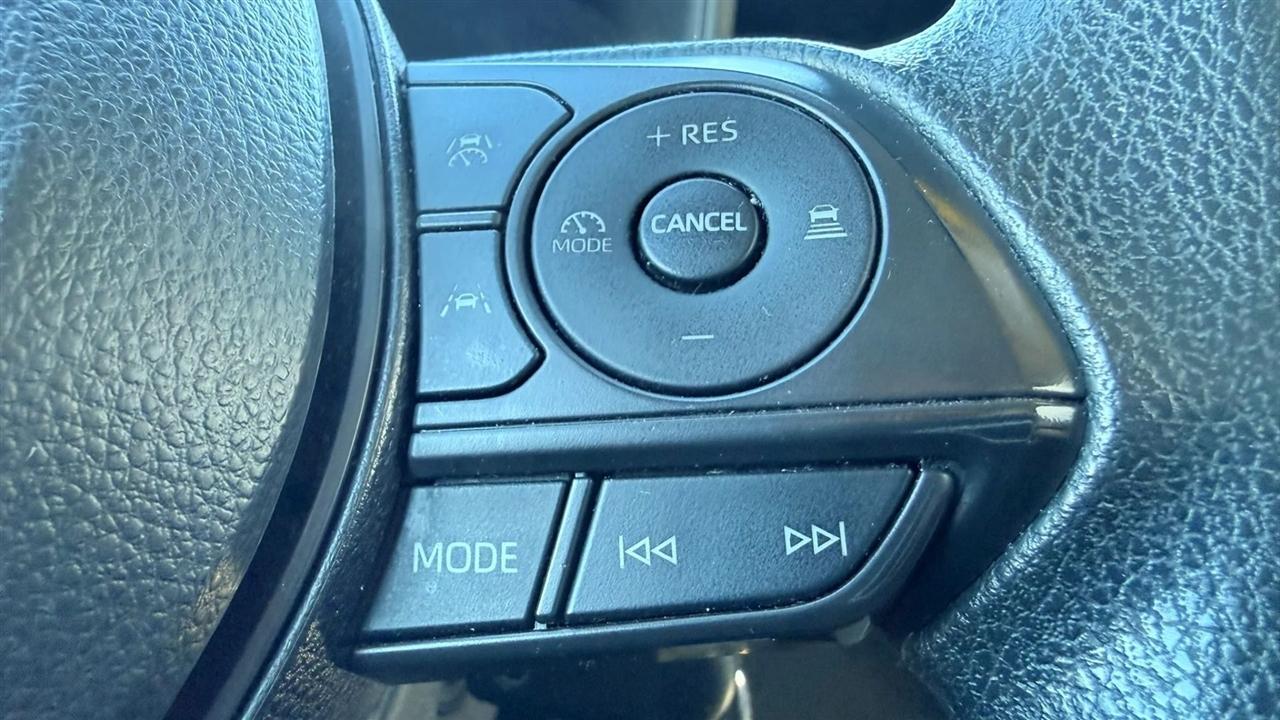 Toyota Corolla LE 2024