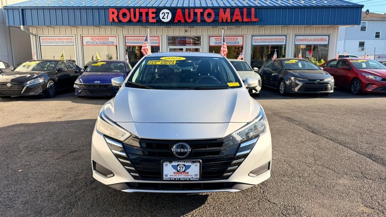 Nissan Versa SV 2025