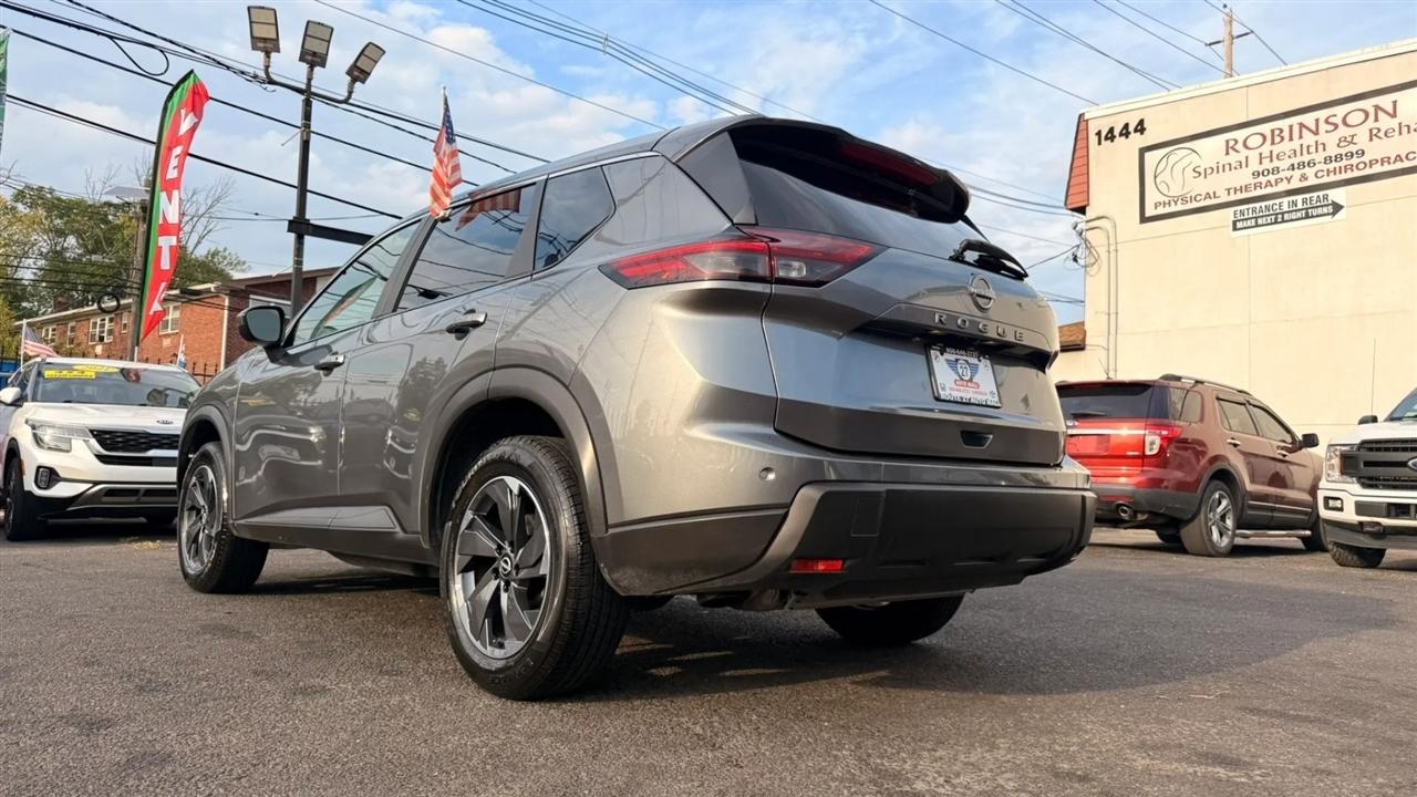 Nissan Rogue SV 2025