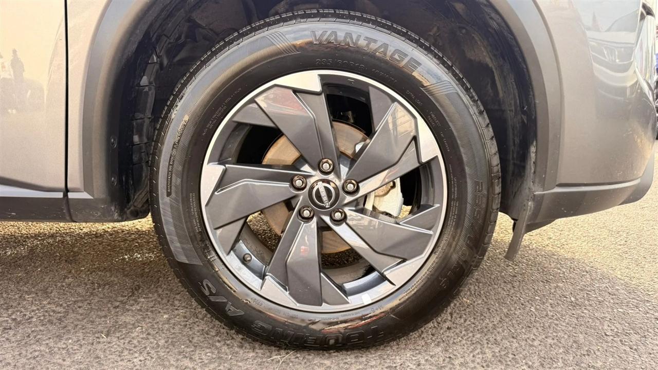 Nissan Rogue SV 2025