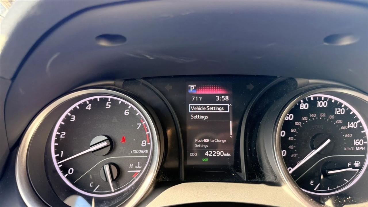Toyota Camry SE 2024