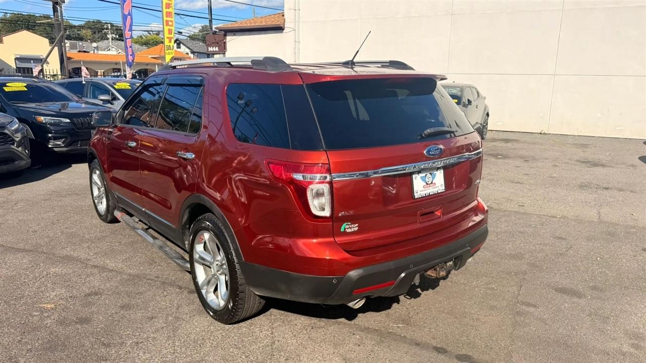 Ford Explorer XLT 4WD 2014