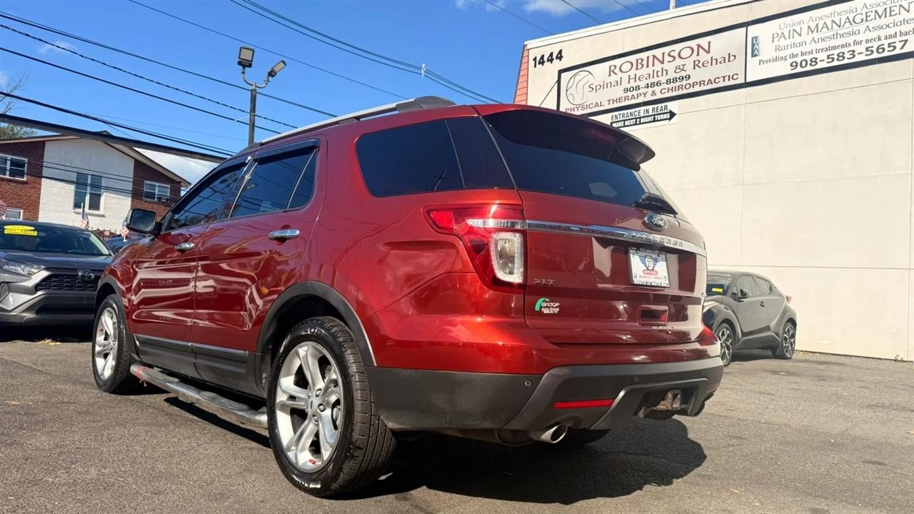 Ford Explorer XLT 4WD 2014