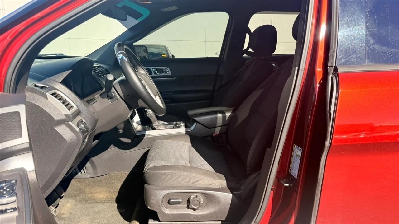 Ford Explorer XLT 4WD 2014