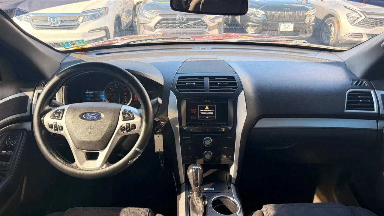 Ford Explorer XLT 4WD 2014
