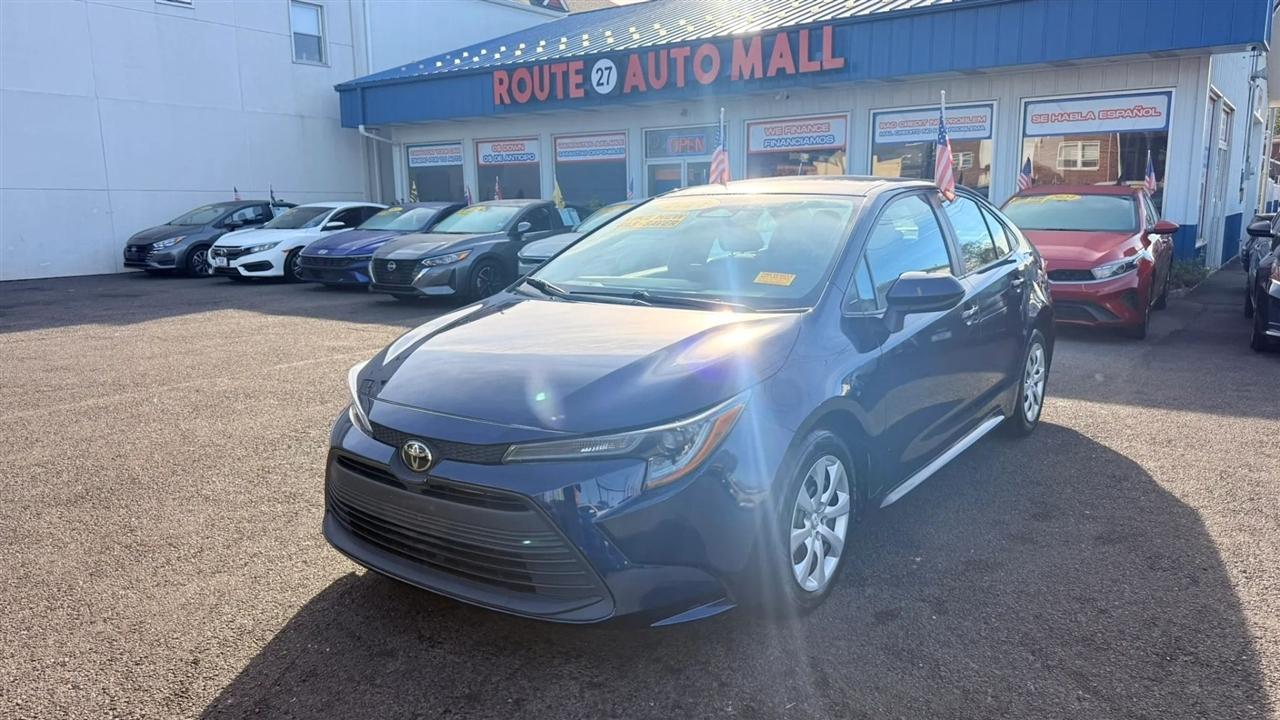 Toyota Corolla LE 2024