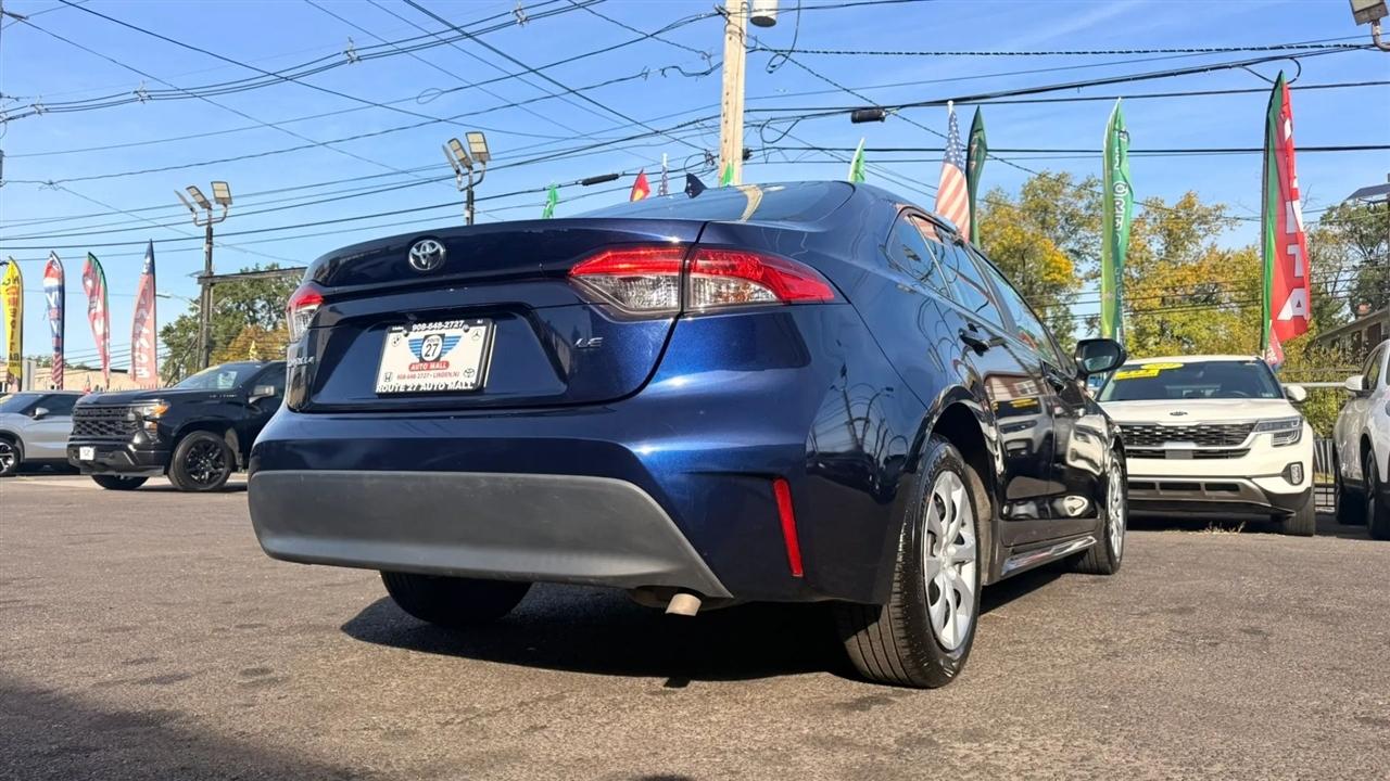 Toyota Corolla LE 2024