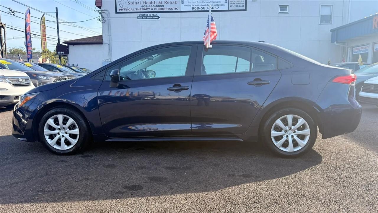 Toyota Corolla LE 2024