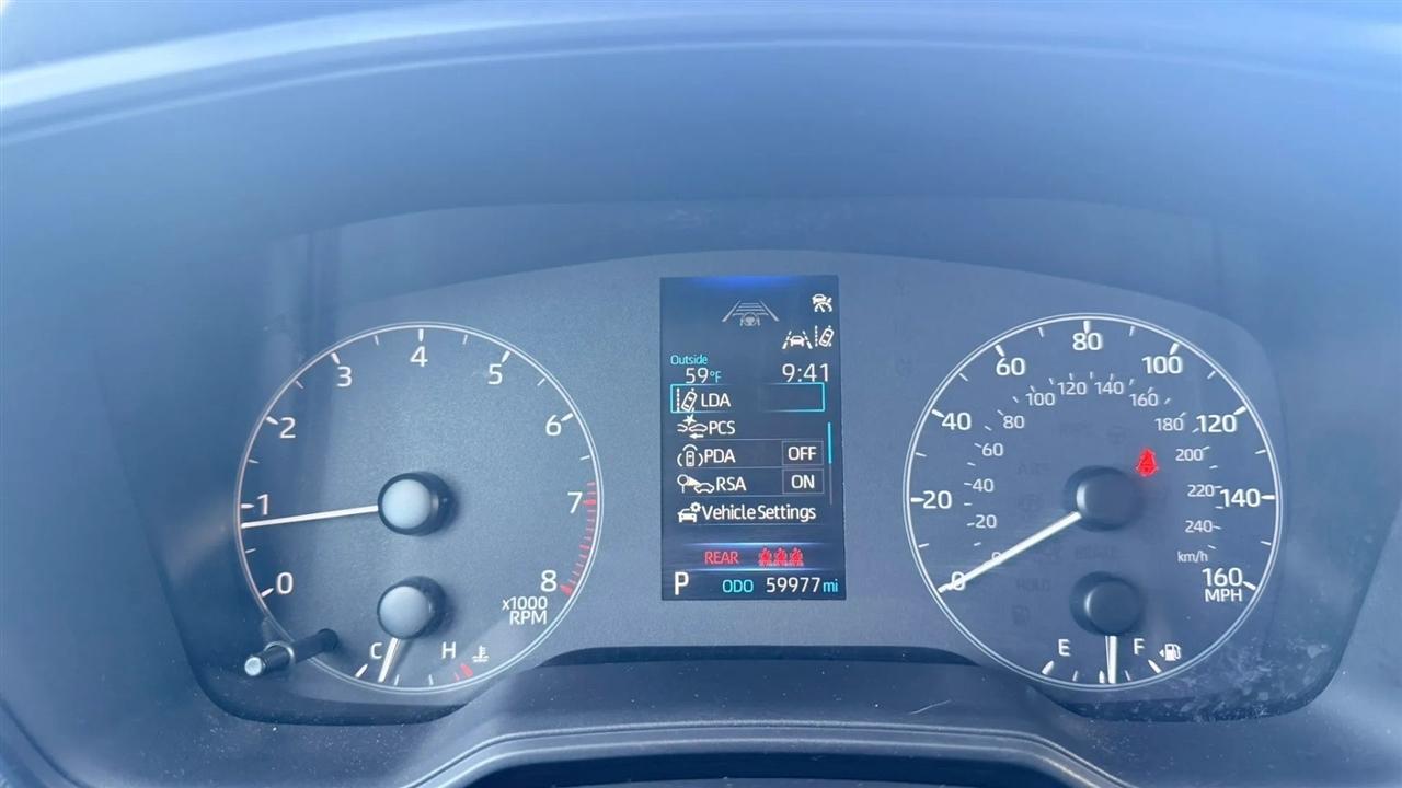 Toyota Corolla LE 2024