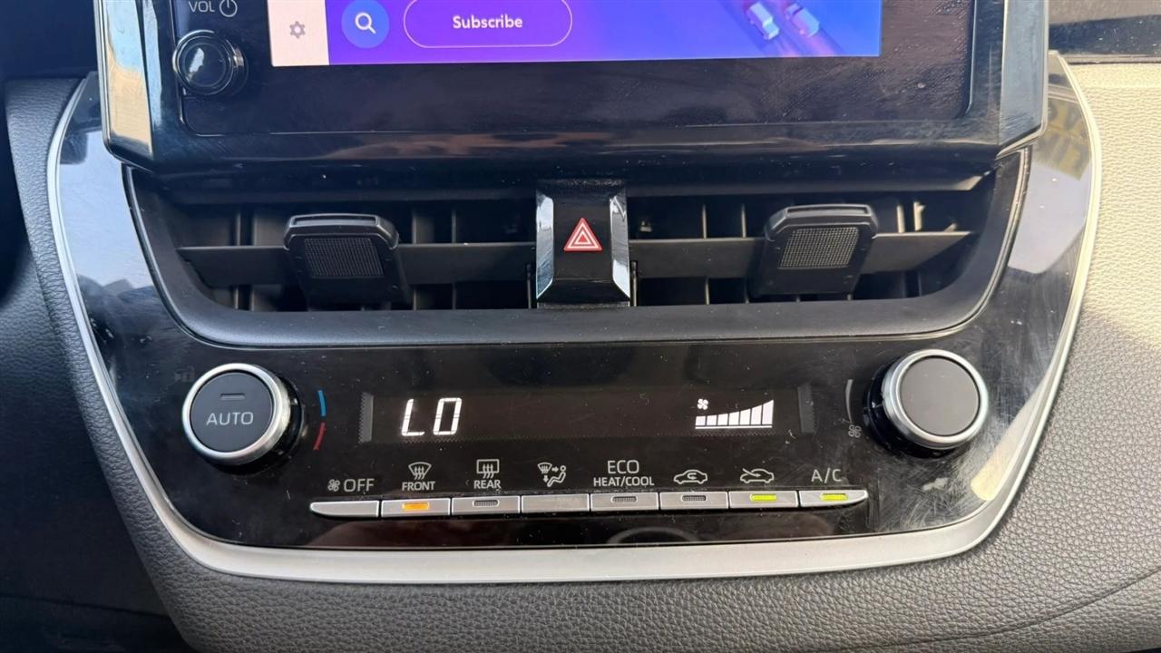 Toyota Corolla LE 2024