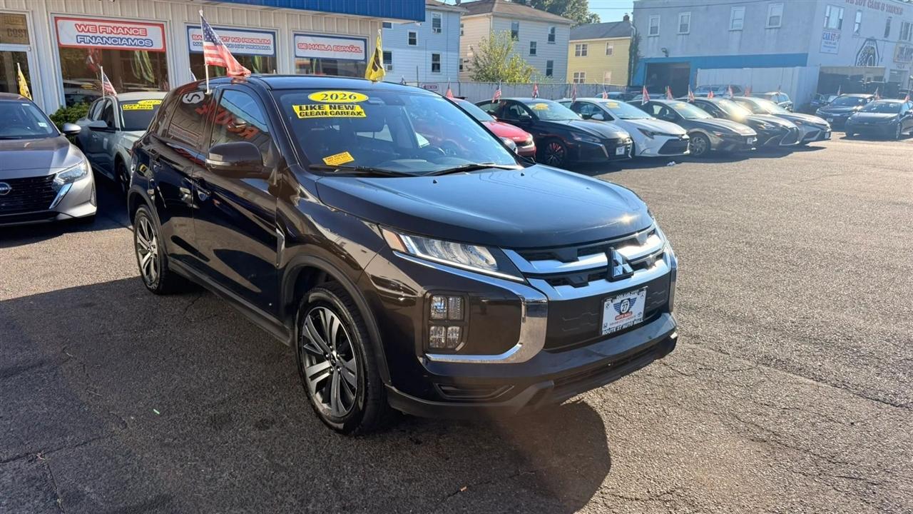 Mitsubishi Outlander Sport 2.0 ES 4WD 2026
