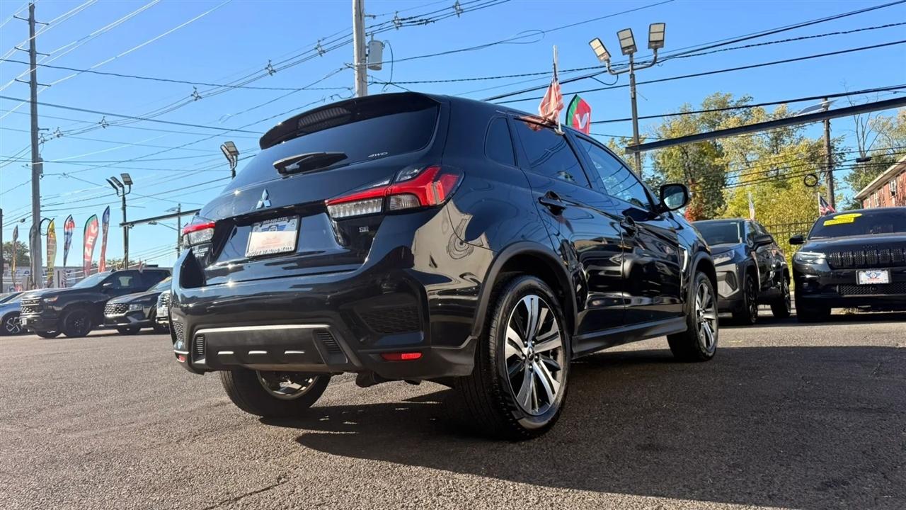 Mitsubishi Outlander Sport 2.0 ES 4WD 2026