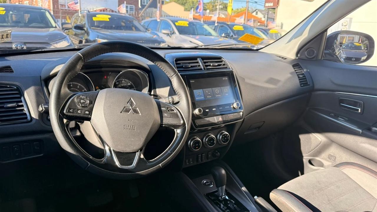 Mitsubishi Outlander Sport 2.0 ES 4WD 2026