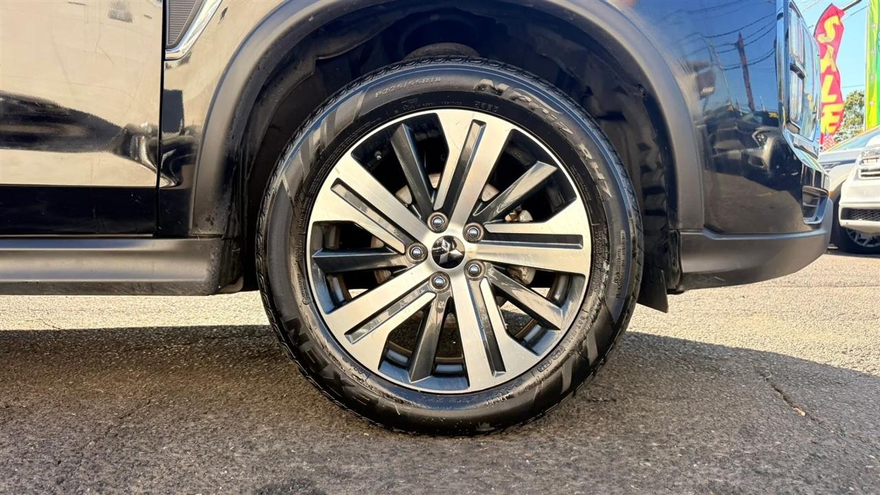 Mitsubishi Outlander Sport 2.0 ES 4WD 2026