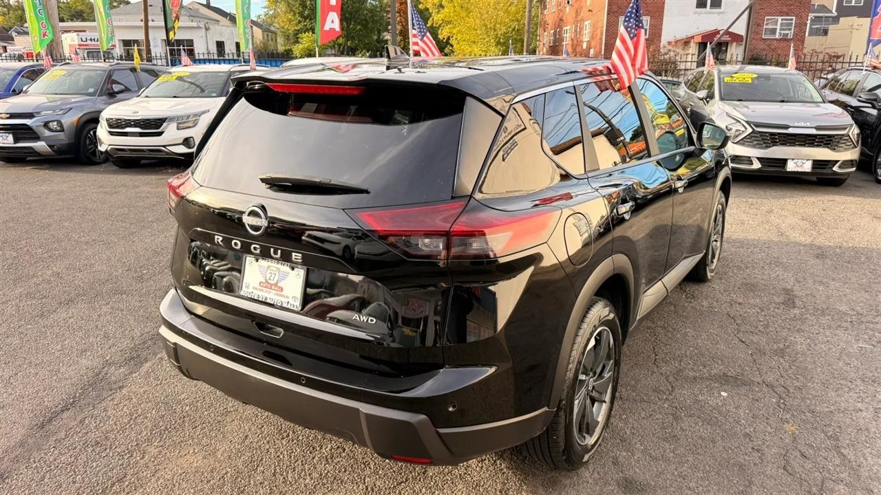 Nissan Rogue SV AWD 2025