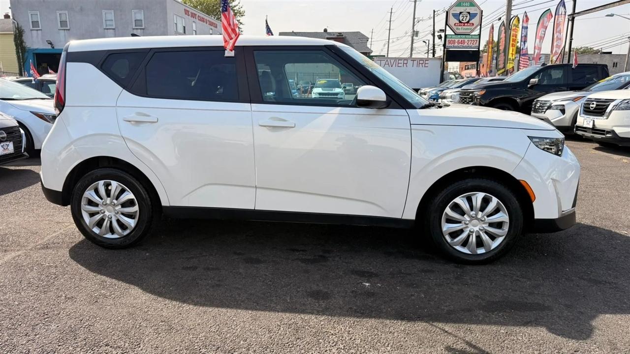 Kia Soul LX 2025