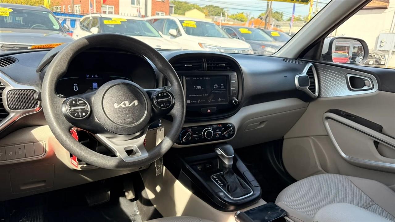 Kia Soul LX 2025