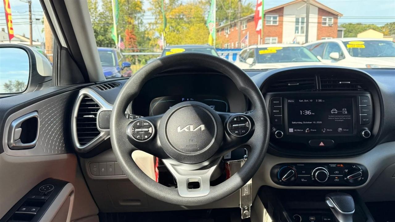 Kia Soul LX 2025