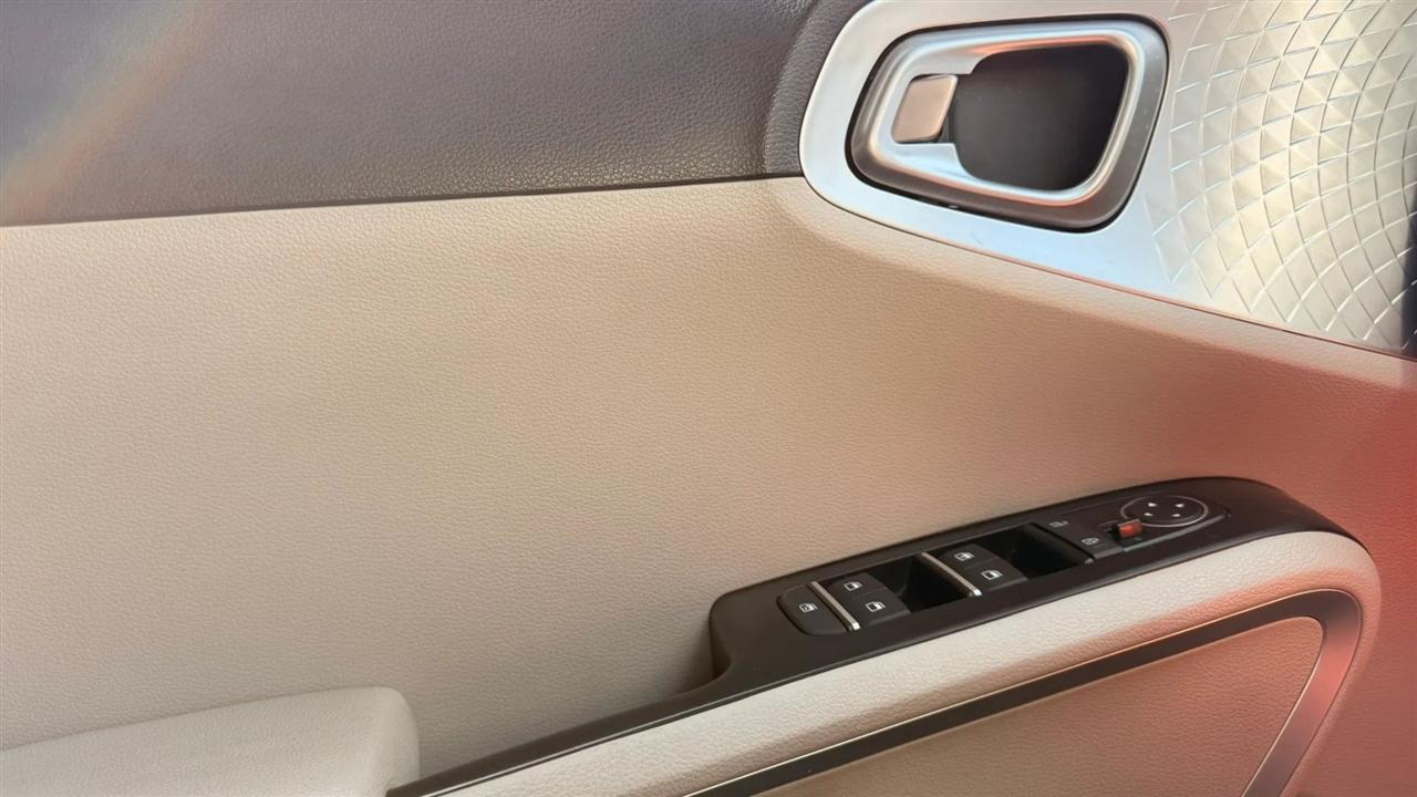 Kia Soul LX 2025