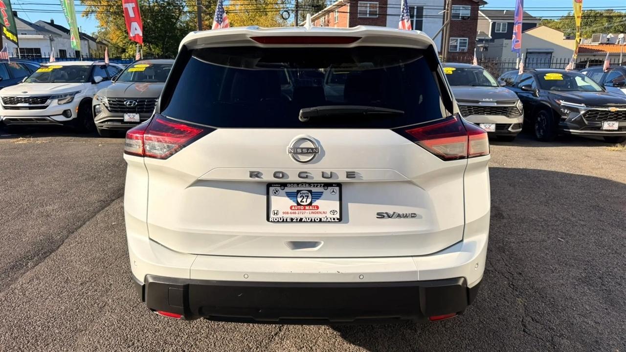 Nissan Rogue SV AWD 2024