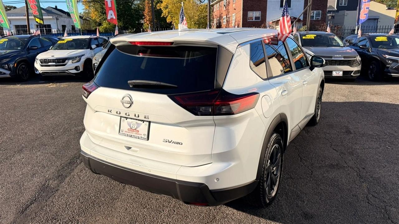 Nissan Rogue SV AWD 2024