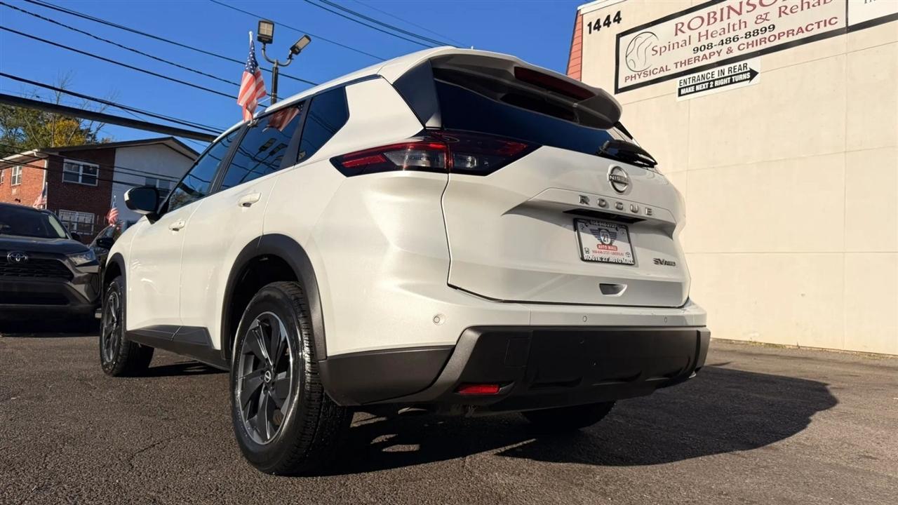 Nissan Rogue SV AWD 2024