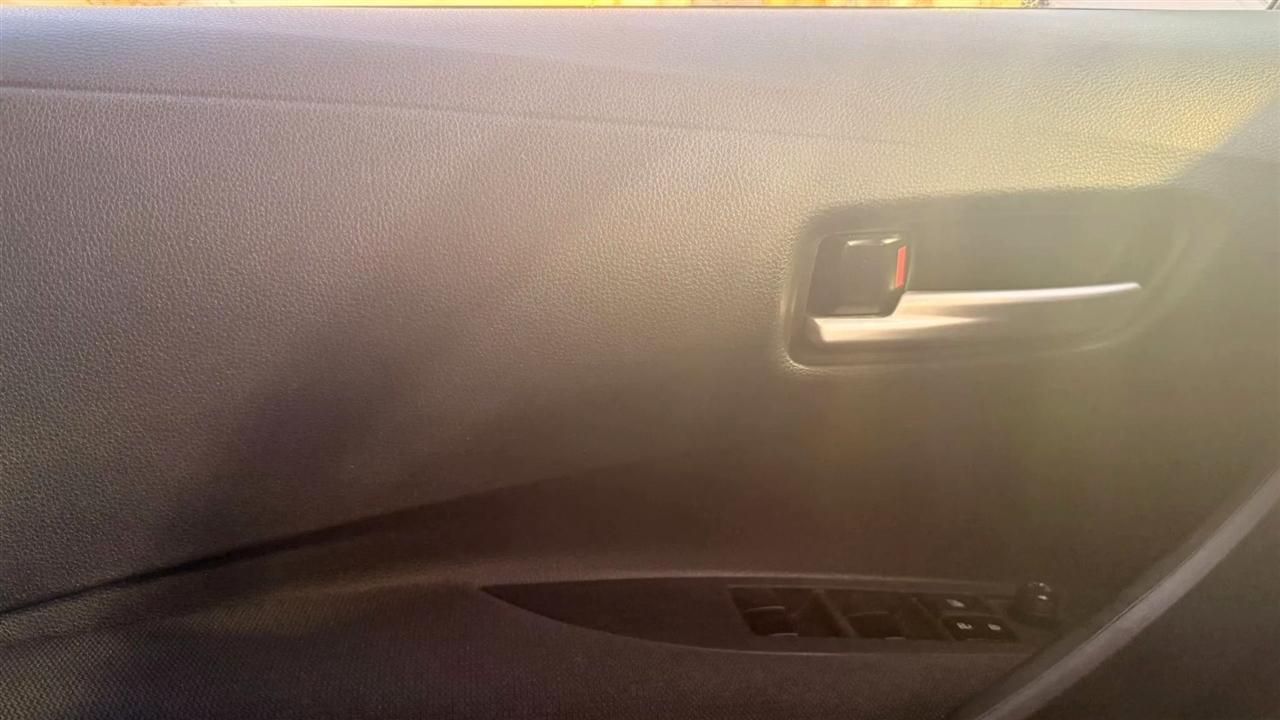 Toyota Corolla LE 2021