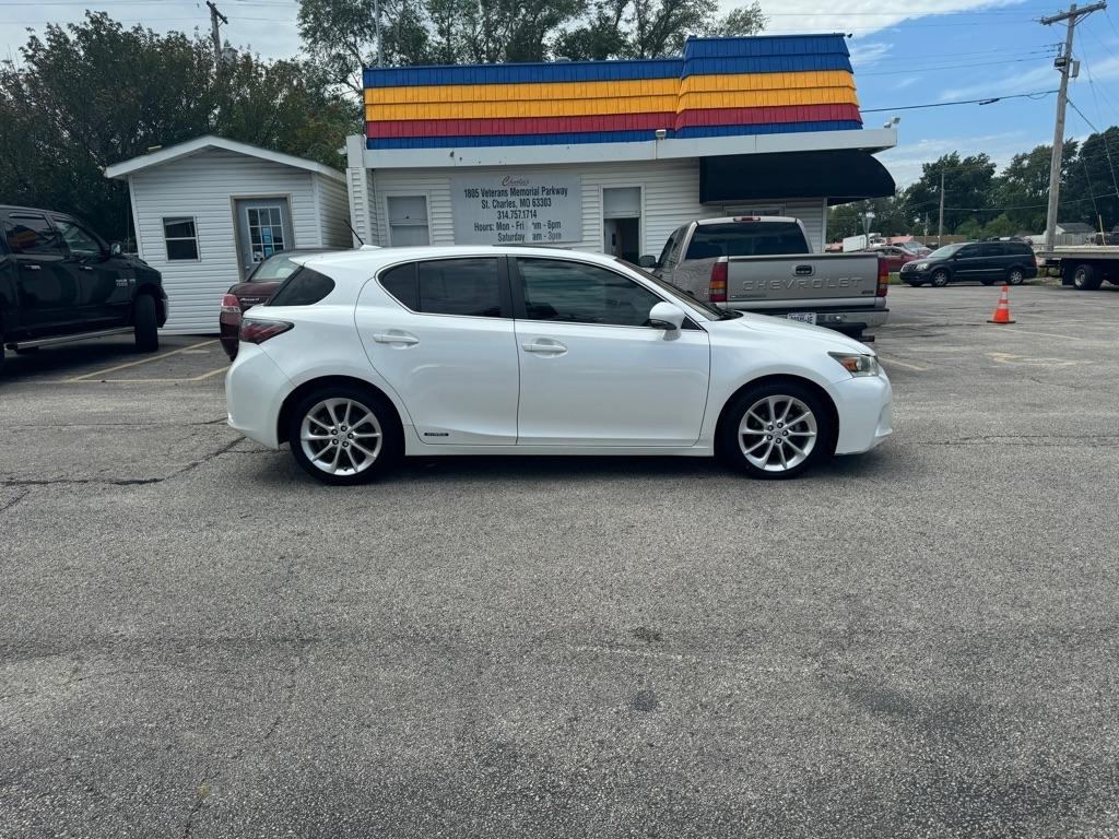 Lexus CT 200h Base 2012