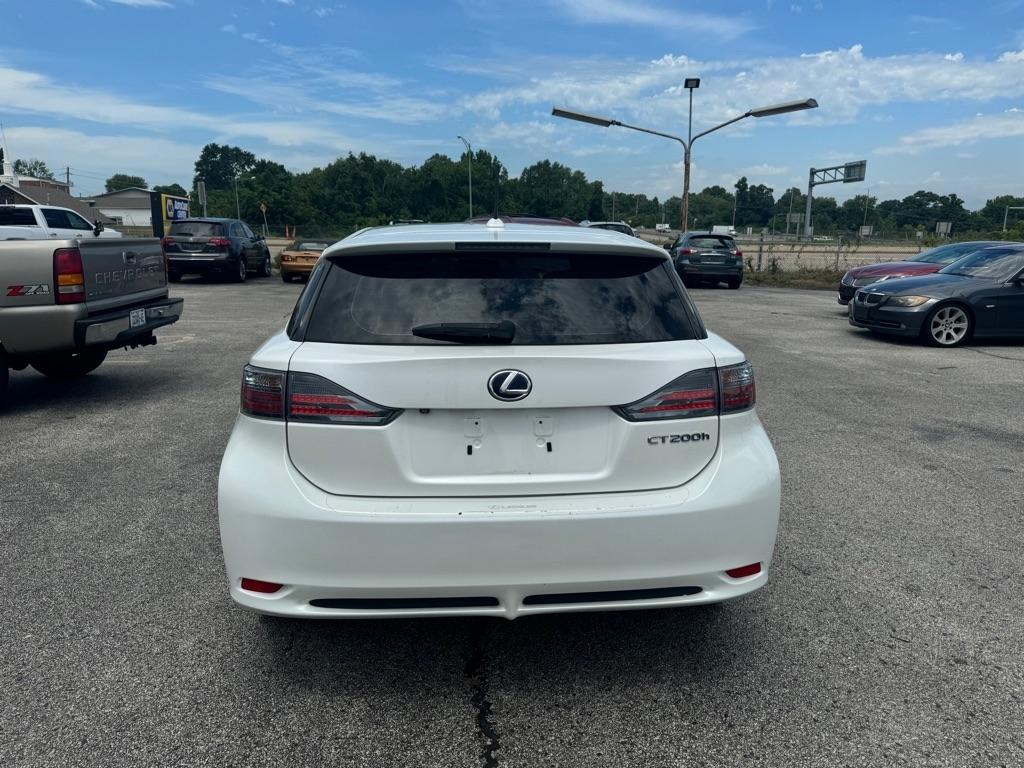 Lexus CT 200h Base 2012
