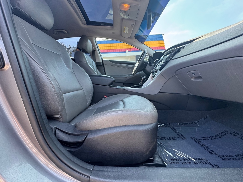Hyundai Sonata SE Auto 2011 Hyundai Sonata SE Auto 2011