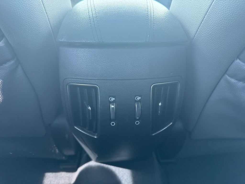 Hyundai Sonata SE Auto 2011 Hyundai Sonata SE Auto 2011