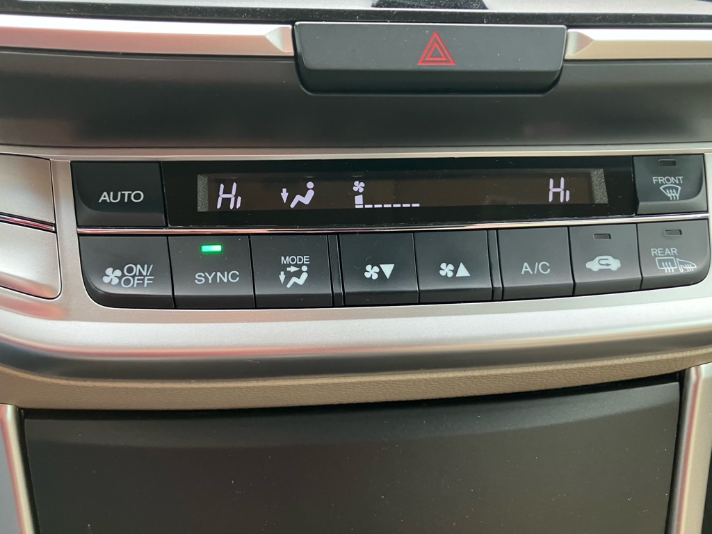 Honda Accord EX-L V6 Sedan AT 2013