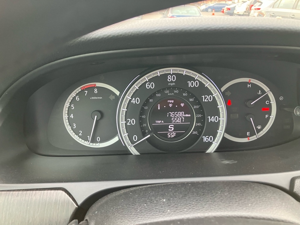 Honda Accord EX-L V6 Sedan AT 2013