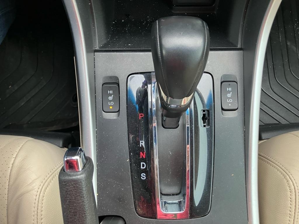 Honda Accord EX-L V6 Sedan AT 2013