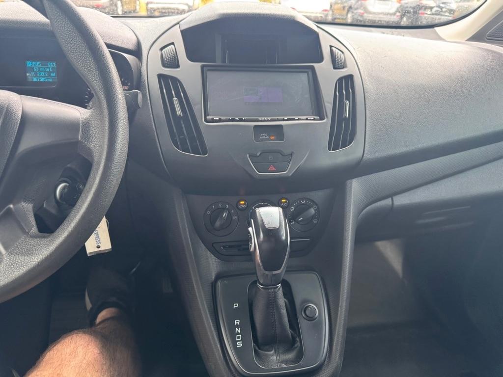 Ford Transit Connect Cargo Van XL SWB w/Rear Liftgate 2018