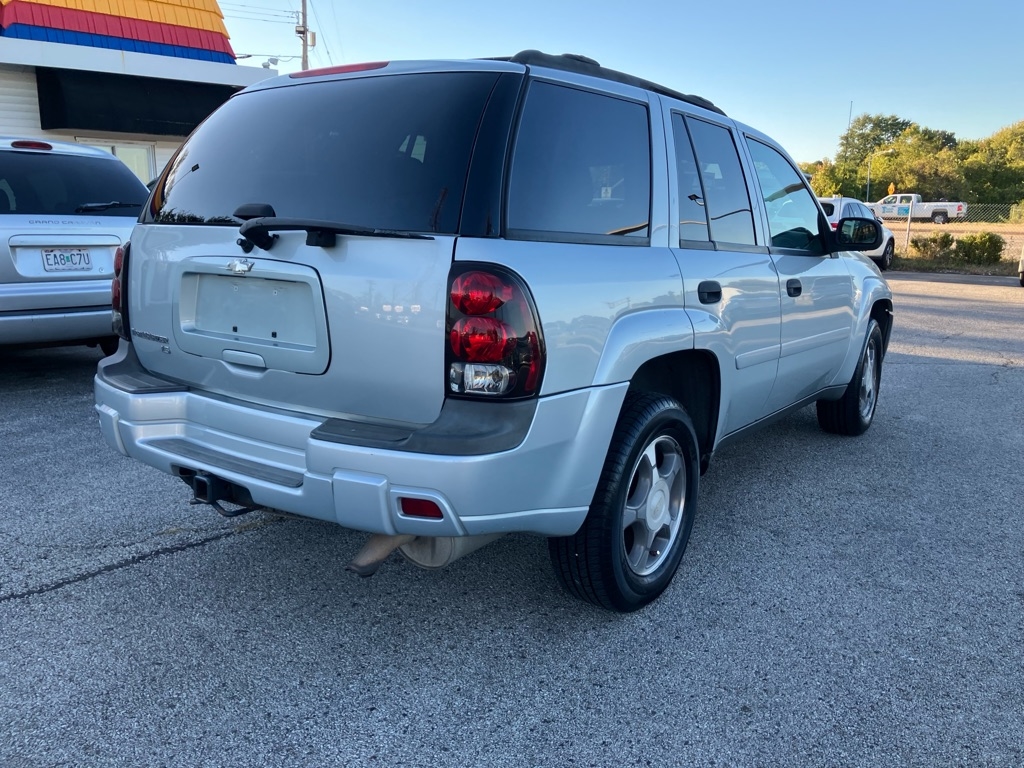 Chevrolet TrailBlazer LS1 4WD 2007 Chevrolet TrailBlazer LS1 4WD 2007