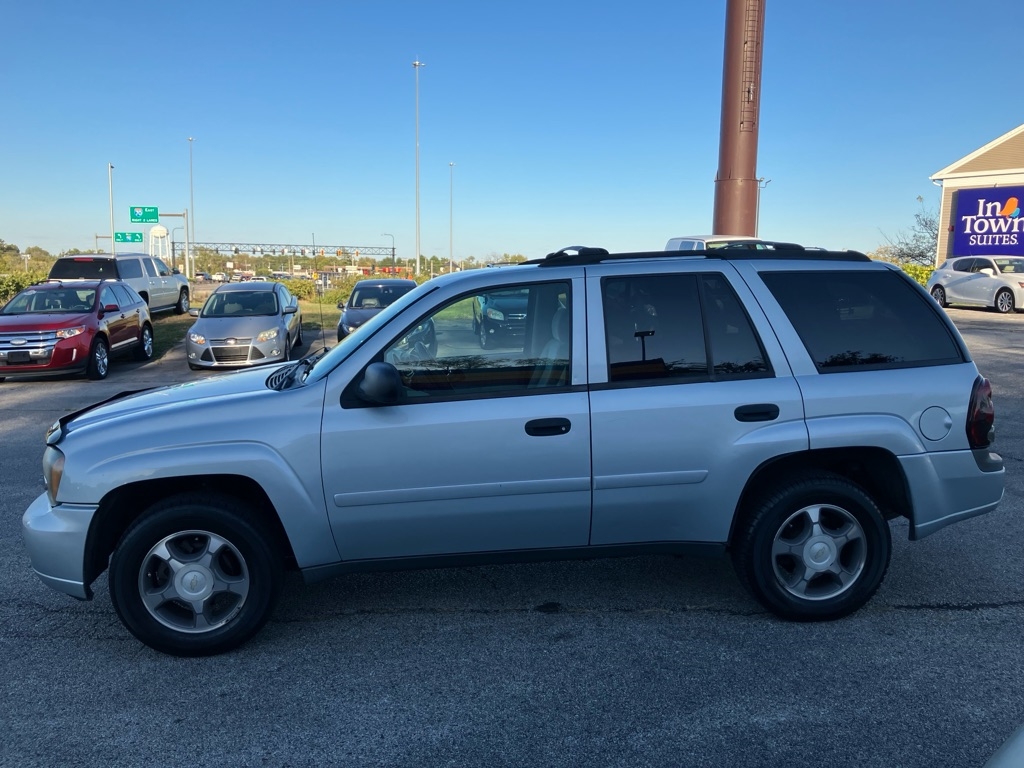 Chevrolet TrailBlazer LS1 4WD 2007 Chevrolet TrailBlazer LS1 4WD 2007