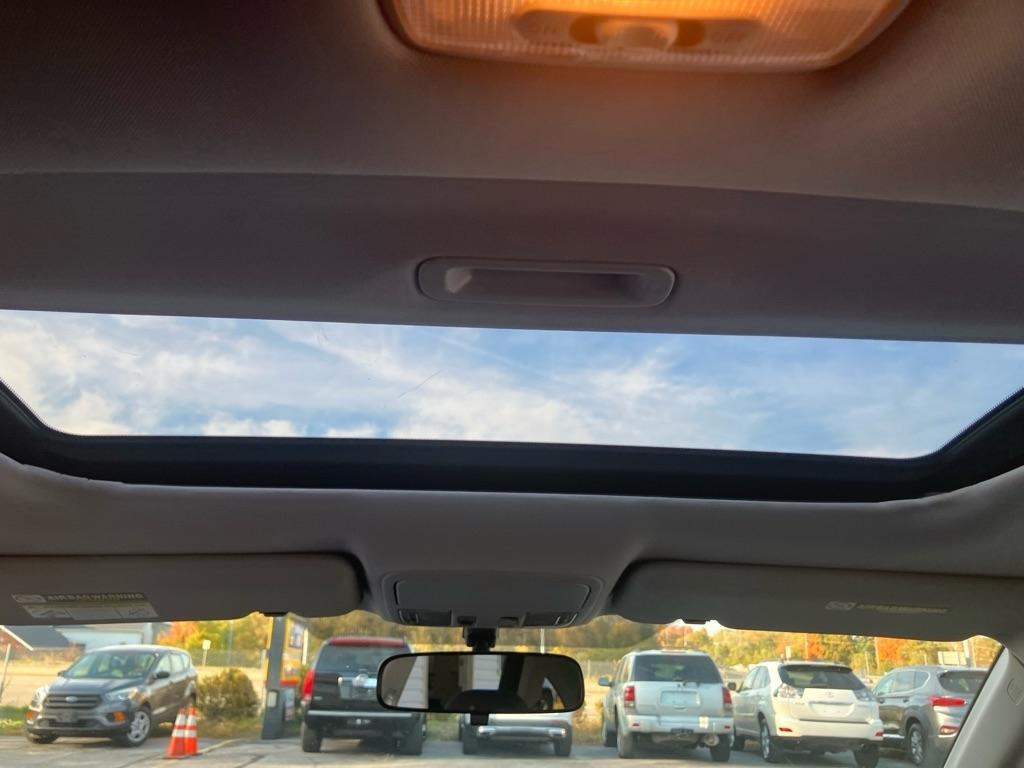 Honda CR-V EX 4WD 5-Speed AT 2011