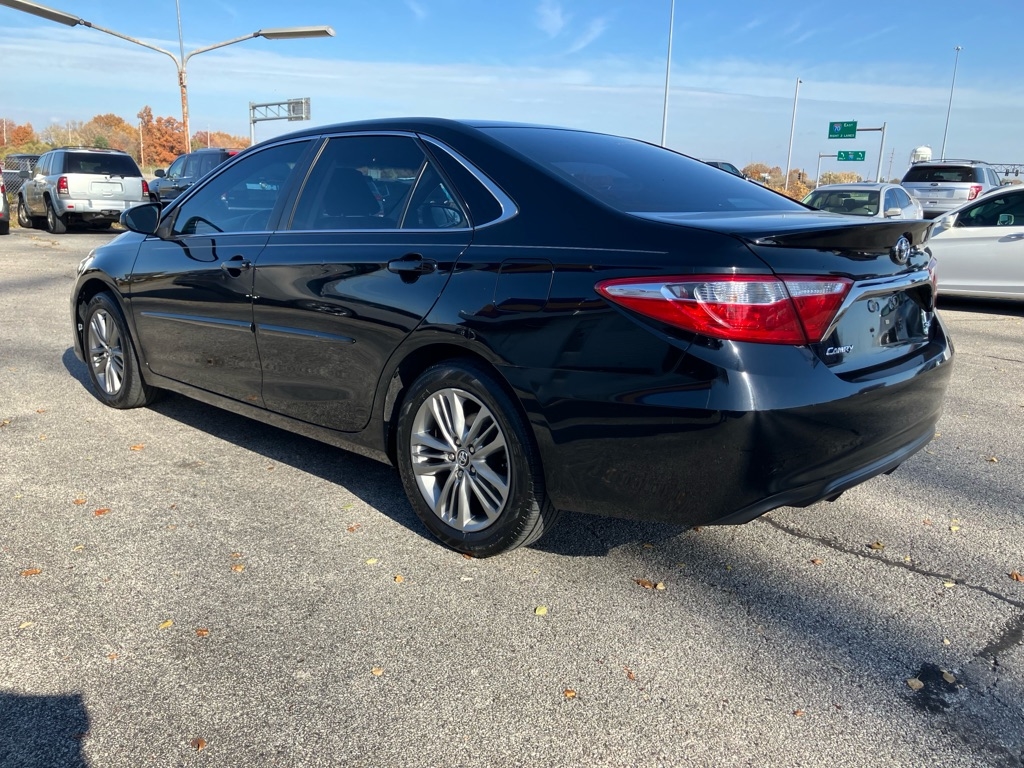 Toyota Camry SE 2017