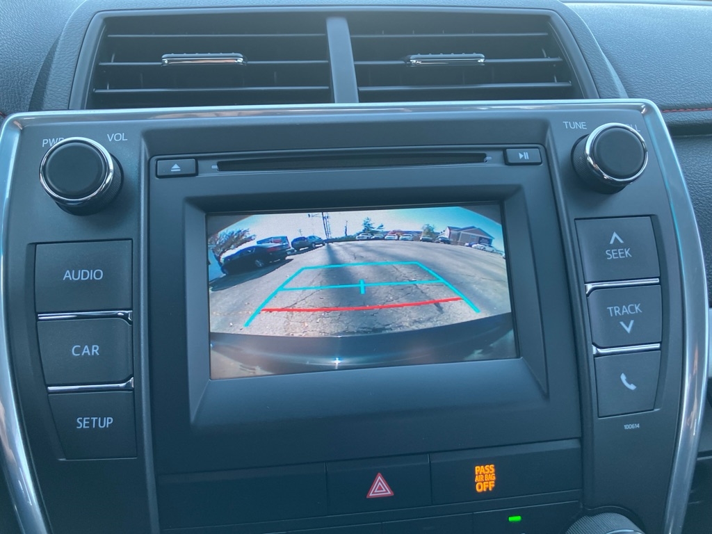 Toyota Camry SE 2017