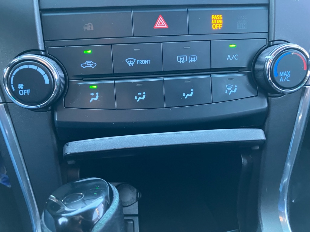 Toyota Camry SE 2017