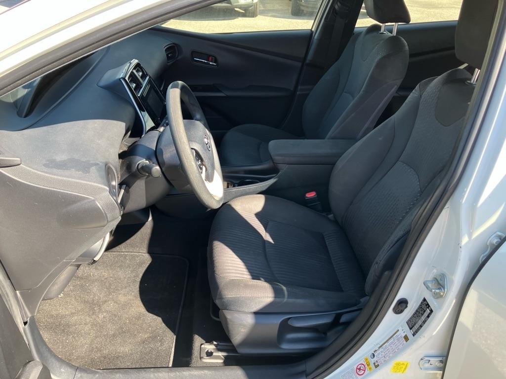 Toyota Prius Two 2017