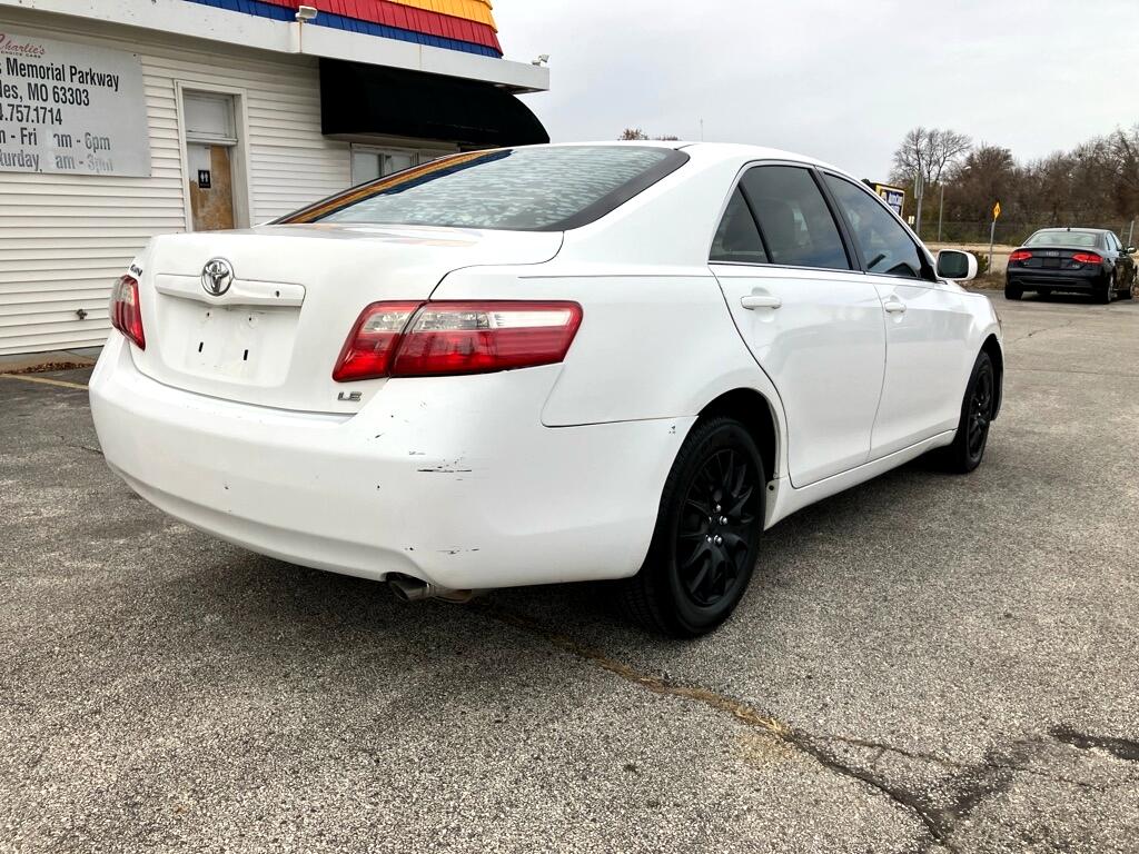 Toyota Camry LE 5-Spd AT 2009
