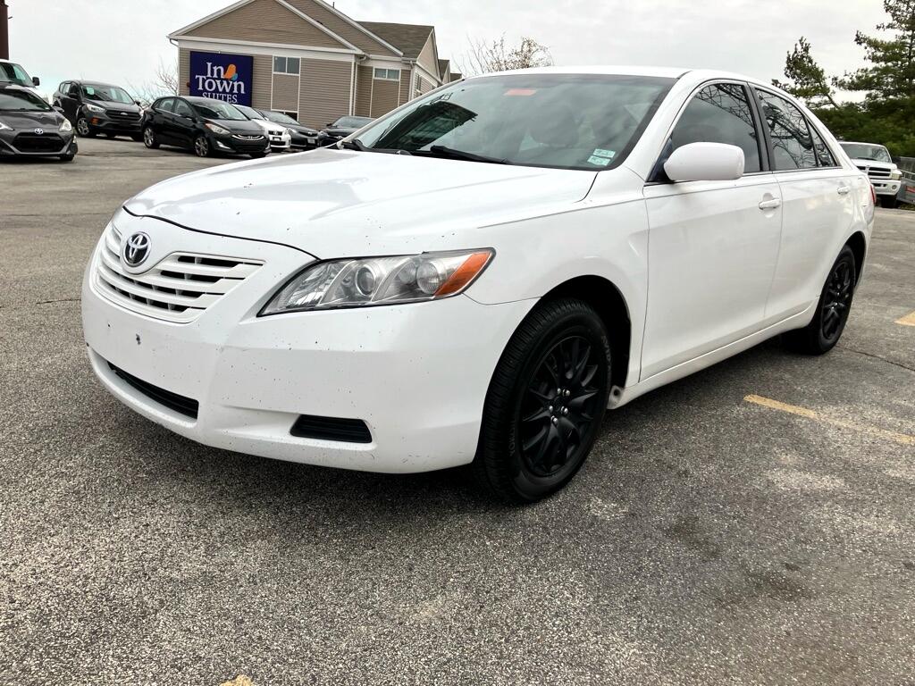 Toyota Camry LE 5-Spd AT 2009
