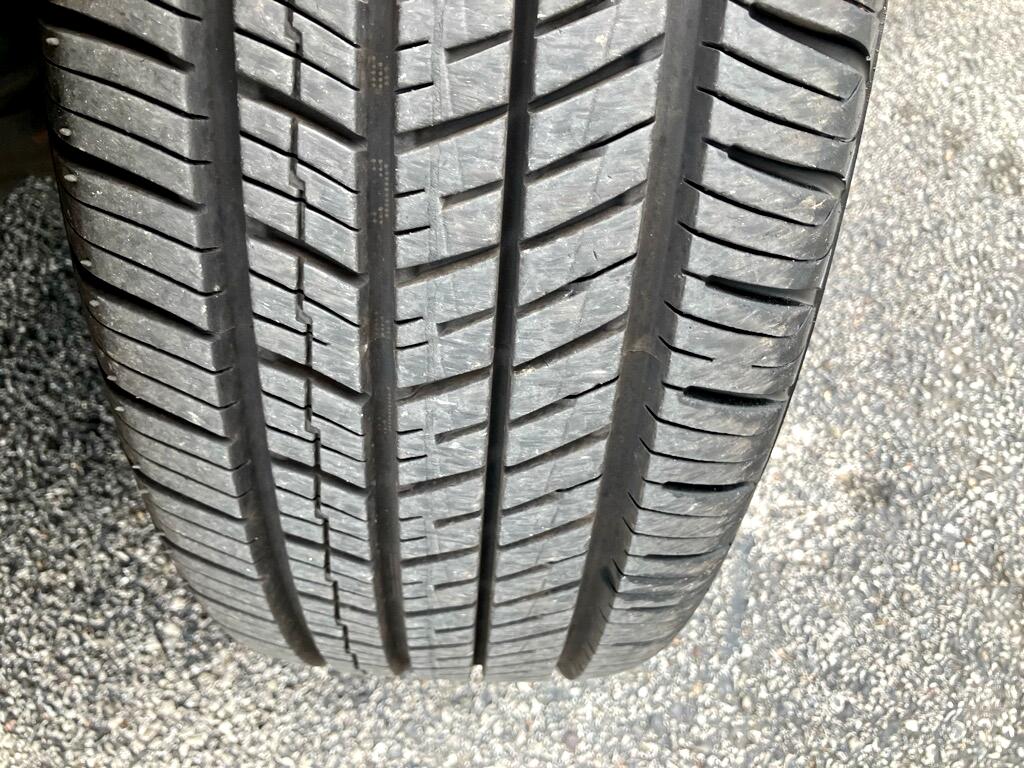 Toyota Camry LE 5-Spd AT 2009