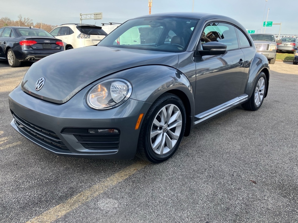 Volkswagen Beetle 1.8T S 2017