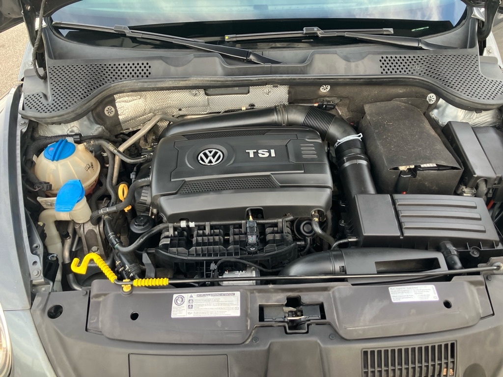 Volkswagen Beetle 1.8T S 2017